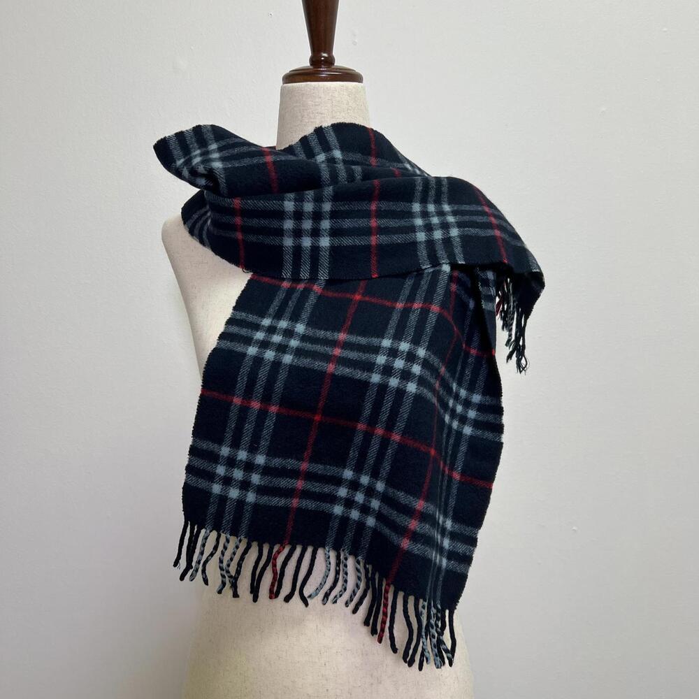 Vintage Burberrys 100% Cashmere Scarf